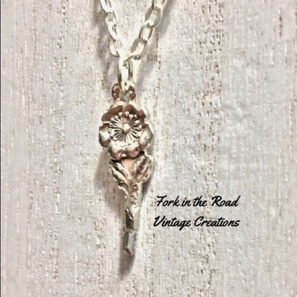 Sterling Silver Plate Spoon Necklace Minimalist - Picture 7 of 8